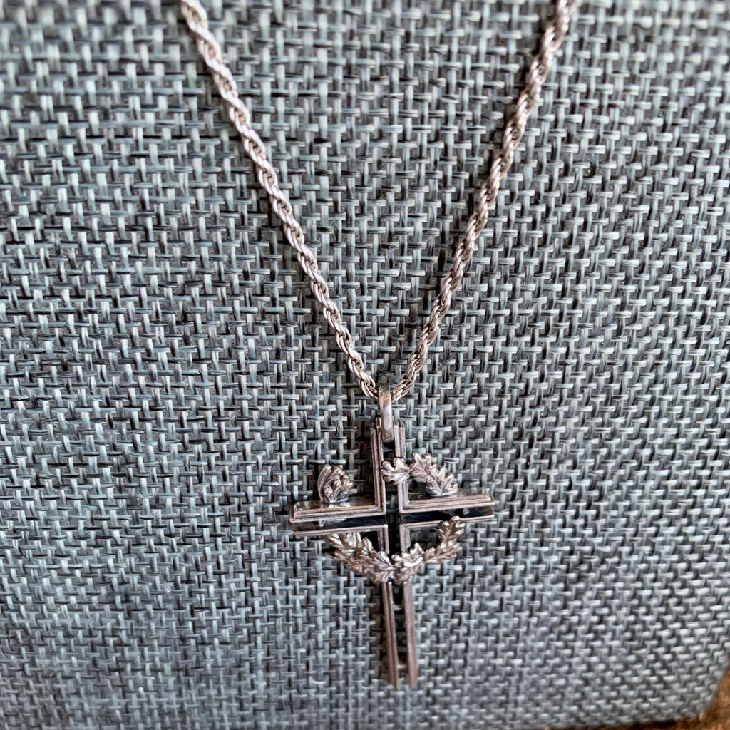 Retired James Avery Pendant