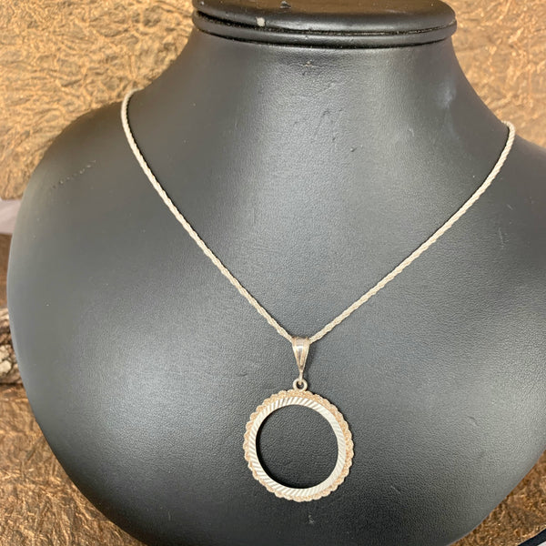 Vintage Sterling Silver Circle Necklace